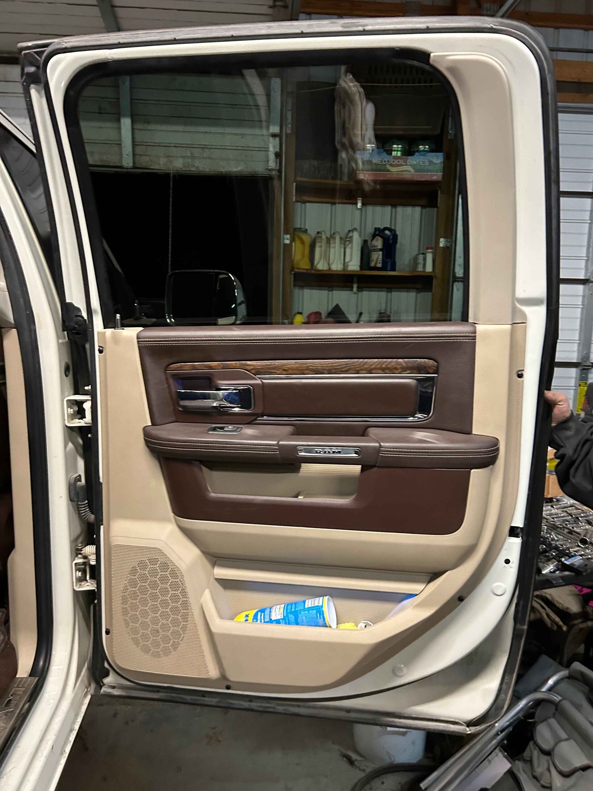 F8F591D3-A11A-4808-BAED-2564E26739CB